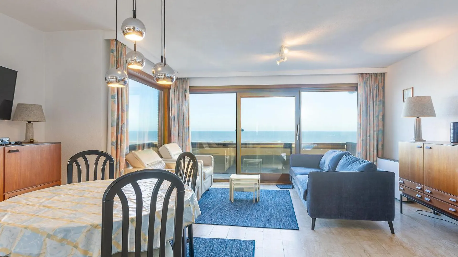 Beautiful Apartment With Sea-Views Middelkerke